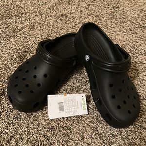 NWT Black Crocs M7/W9